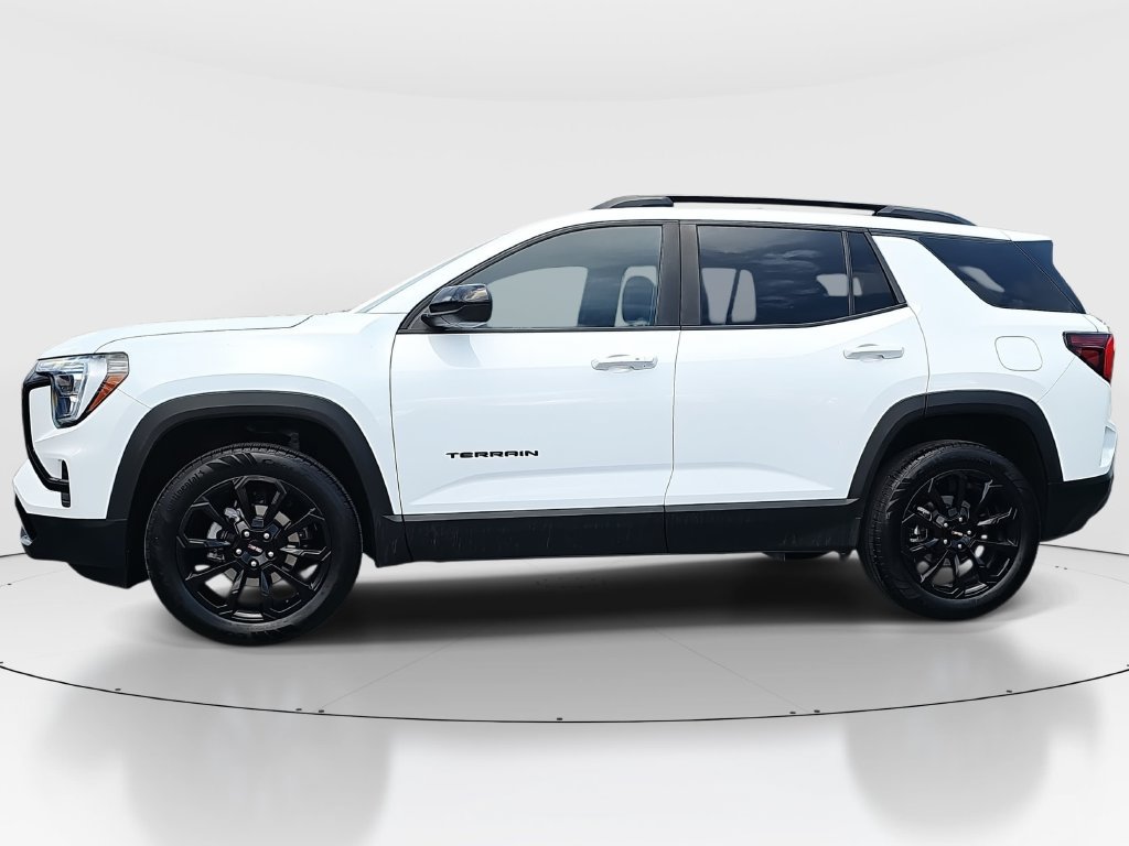 Used 2026 GMC Terrain Elevation w/ Elevation Premium Package FWD image 8