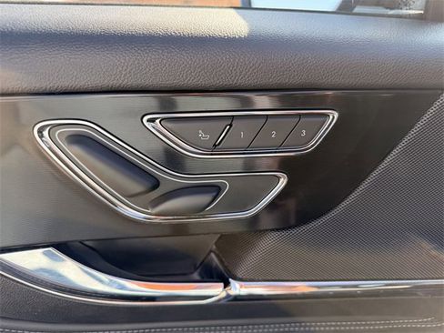 Certified 2022 Lincoln Corsair Reserve w/ Equipment Group 201A image 20