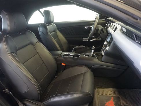 Used 2015 Ford Mustang GT Premium RWD image 19