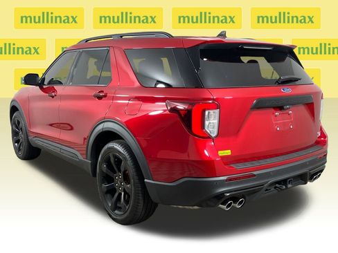 Certified 2024 Ford Explorer ST w/ Equipment Group 401A image 10