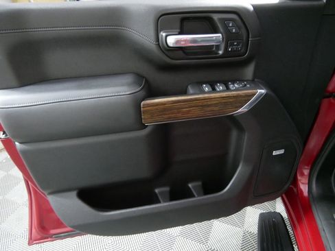 Used 2020 Chevrolet Silverado 3500 High Country w/ Z71 Off-Road Package image 14