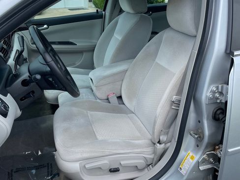 Used 2013 Chevrolet Impala LS FWD image 14