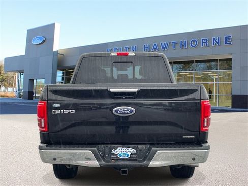 Used 2016 Ford F150 Lariat w/ Equipment Group 502A Luxury image 5