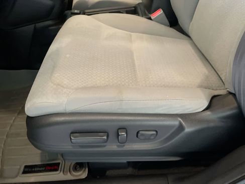 Used 2016 Honda CR-V EX image 12