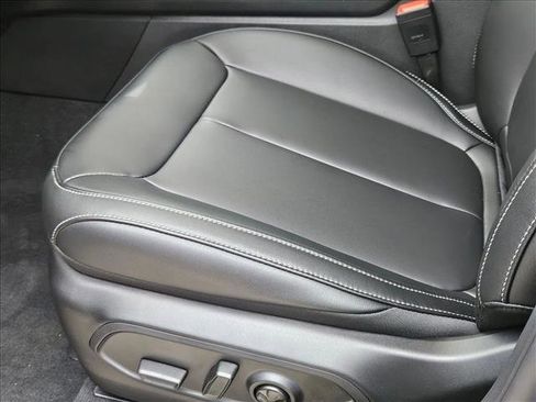 New 2026 Jeep Grand Cherokee L Limited RWD image 4