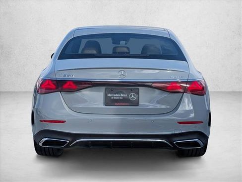 New 2026 Mercedes-Benz E 350 4MATIC Sedan image 7