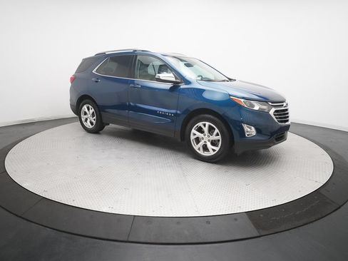 Used 2020 Chevrolet Equinox Premier w/ LPO, Floor Liner Package FWD image 35