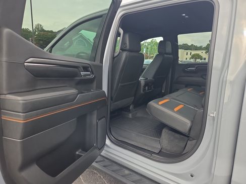 Used 2024 GMC Sierra 1500 AT4 w/ AT4 Carbonpro Edition AWD/4WD image 34