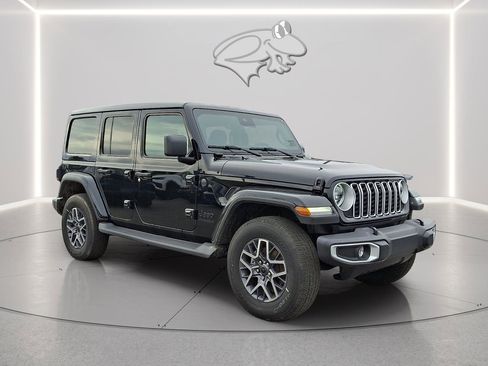 New 2025 Jeep Wrangler Sahara AWD/4WD image 2