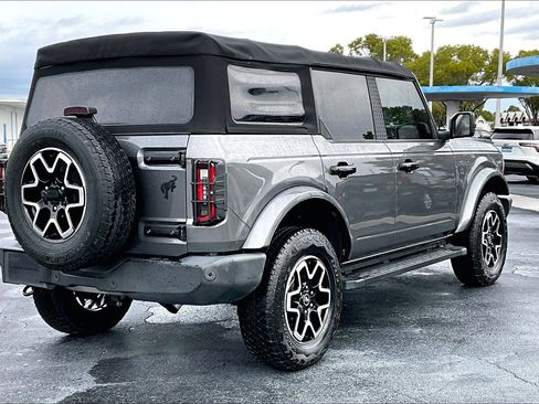 Used 2021 Ford Bronco Outer Banks image 4