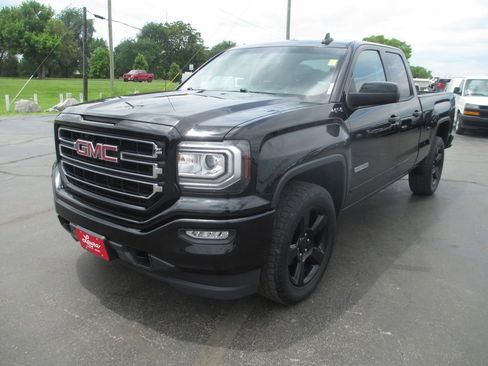 Used 2019 GMC Sierra 1500 Limited w/ Elevation Edition AWD/4WD image 10