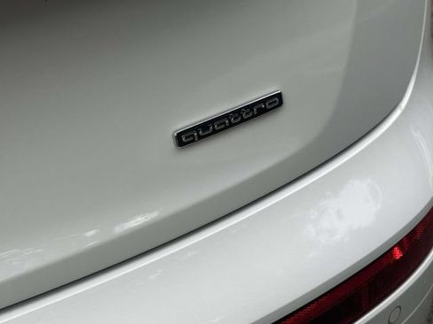 Used 2023 Audi Q5 2.0T Premium Plus AWD/4WD image 13