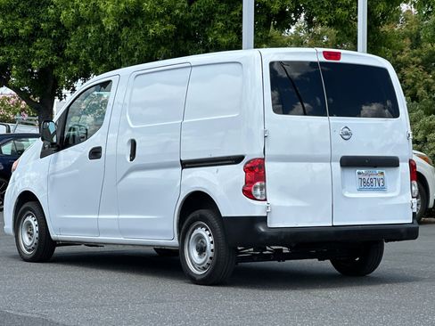 Used 2021 Nissan NV200 S w/ Back Door Glass Package FWD image 6