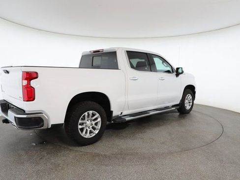 Used 2025 Chevrolet Silverado 1500 LTZ w/ Z71 Off-Road Package image 18