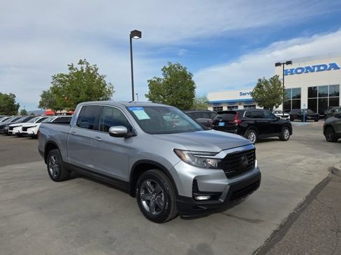 Certified 2023 Honda Ridgeline RTL image 3