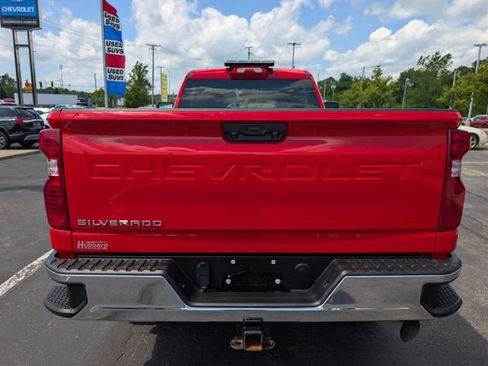 Used 2024 Chevrolet Silverado 2500 W/T w/ WT Convenience Package AWD/4WD image 4