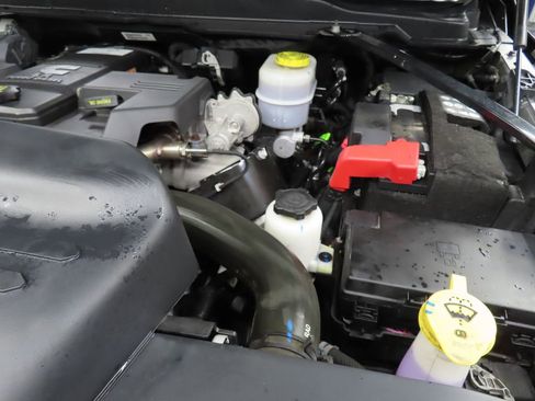 Used 2022 RAM 3500 Laramie w/ Safety Group B image 25