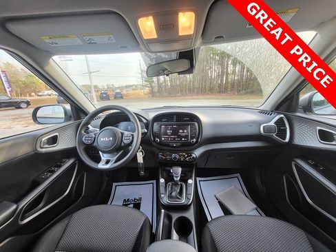 Used 2024 Kia Soul LX w/ Option Group 015 image 14