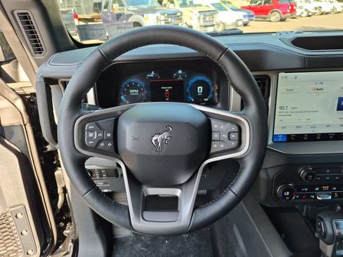 New 2026 Ford Bronco Outer Banks AWD/4WD image 14