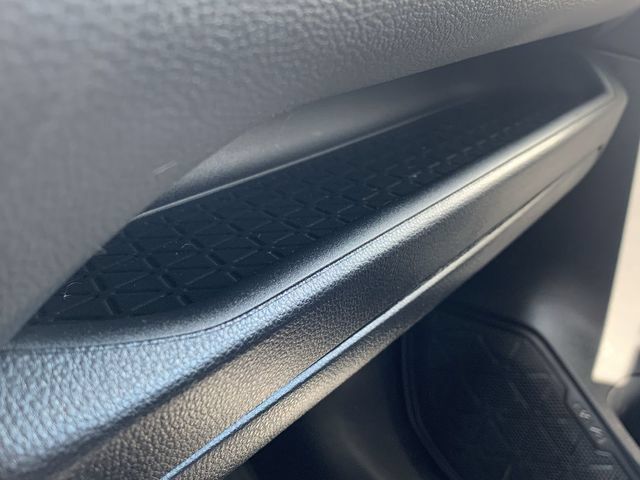 Used 2023 Toyota RAV4 XLE Premium AWD/4WD image 10