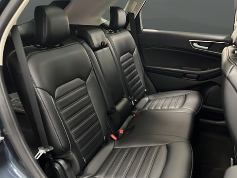 Used 2024 Ford Edge SEL w/ Convenience Package AWD/4WD image 25