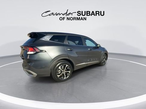 Used 2024 Kia Sportage EX image 8