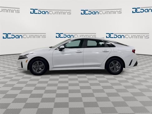 Used 2023 Kia K5 LXS image 5