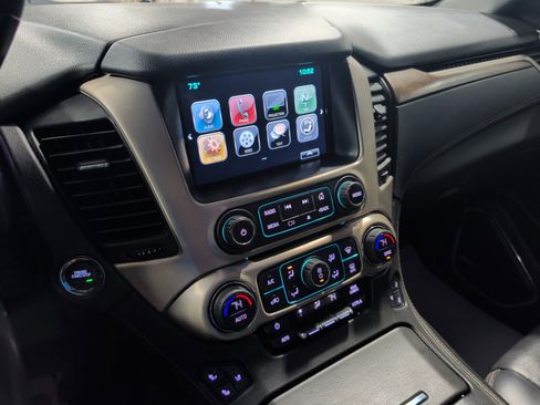 Used 2018 GMC Yukon Denali w/ Denali Ultimate Package AWD/4WD image 12