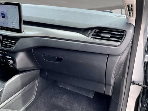 Used 2023 Ford Escape Active w/ Tech Pack #1 FWD image 18