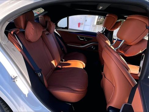 Used 2023 Mercedes-Benz S 500 S 500 image 20