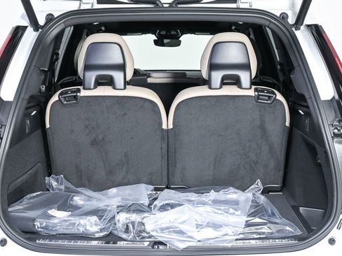 New 2026 Volvo XC90 B6 Ultra AWD/4WD image 32