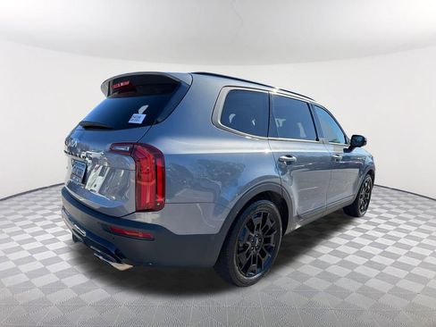 Used 2022 Kia Telluride SX w/ SX Prestige Package image 5