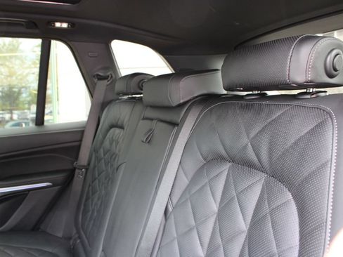 Used 2026 BMW X5 xDrive40i w/ M Sport Package AWD/4WD image 8
