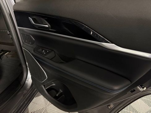 Used 2023 Jeep Grand Cherokee Trailhawk image 32