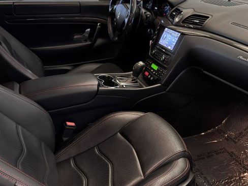 Used 2012 Maserati GranTurismo MC image 11