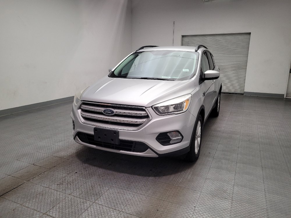 Used 2018 Ford Escape SE FWD image 15