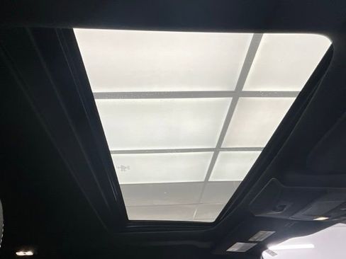 Used 2020 Ford F150 XLT w/ Equipment Group 302A Luxury image 8