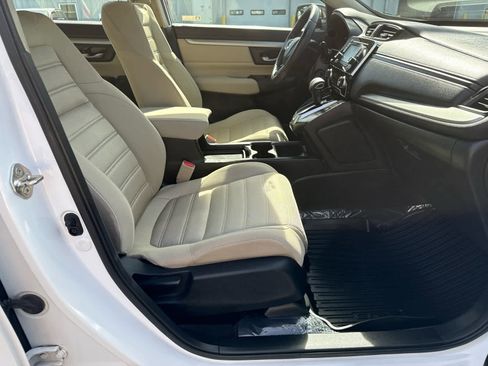 Used 2019 Honda CR-V LX image 17