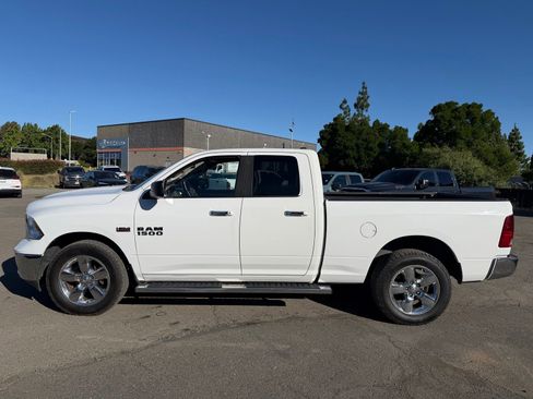 Used 2015 RAM 1500 Big Horn AWD/4WD image 2