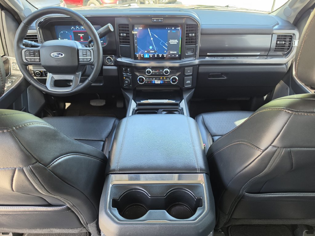 Used 2025 Ford F250 Lariat w/ Black Appearance Package AWD/4WD image 13