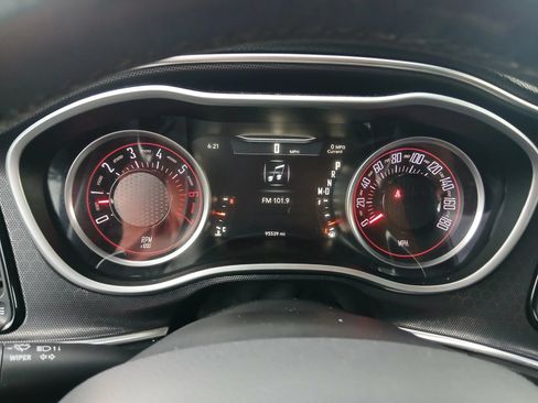 Used 2016 Dodge Challenger R/T Scat Pack w/ Leather Interior Group RWD image 24