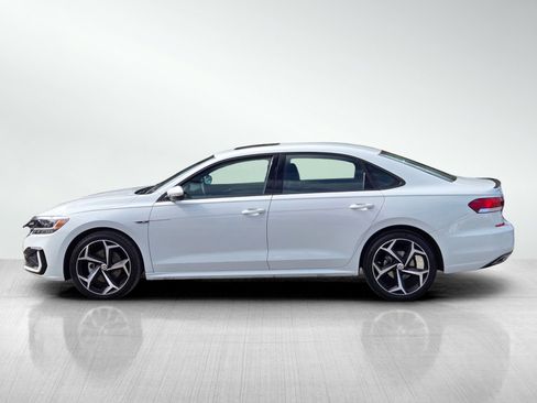 Used 2021 Volkswagen Passat 2.0T R-Line image 7