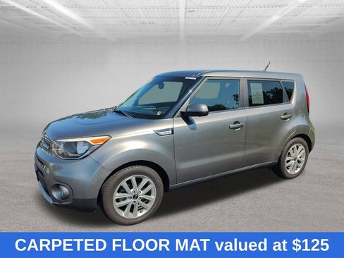 Used 2019 Kia Soul + FWD image 4
