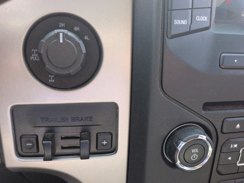 Used 2014 Ford F150 XLT w/ Equipment Group 302A Luxury AWD/4WD image 15