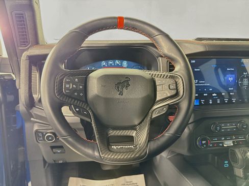 Used 2025 Ford Bronco Raptor AWD/4WD image 12