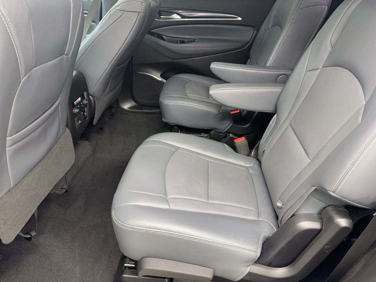 Used 2018 Buick Enclave Premium w/ Trailering Package AWD/4WD image 46