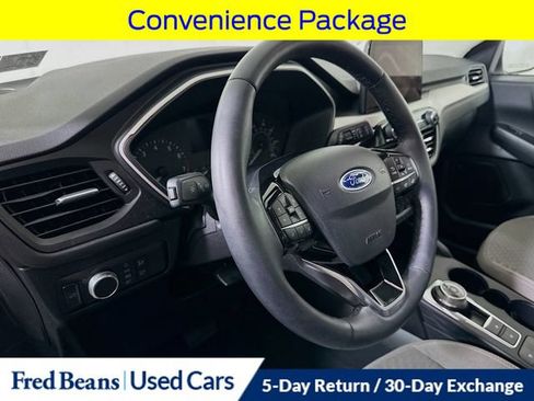 Certified 2022 Ford Escape SE w/ Convenience Package AWD/4WD image 12
