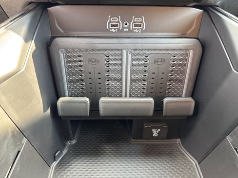 New 2025 RAM 2500 Rebel w/ Rebel Level 1 Equipment Group image 45