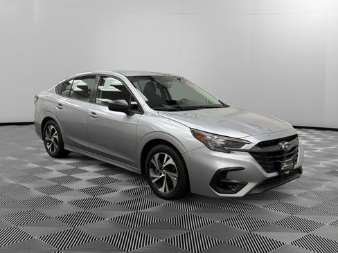 Used 2023 Subaru Legacy image 7