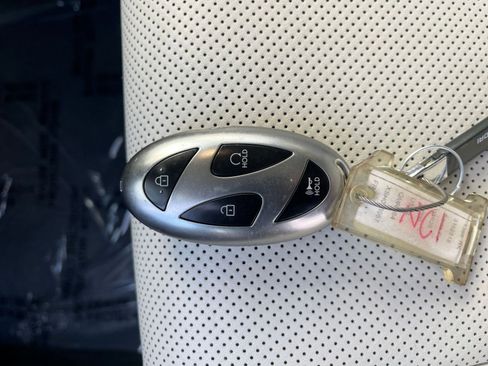 Used 2025 Hyundai Santa Fe SEL image 21